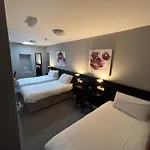 Pensión Budget Accommodation Listowel Town Centre Listowel