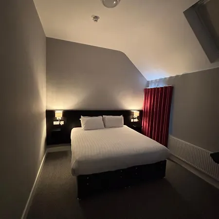 The Horseshoe Bar Townhouse * Listowel